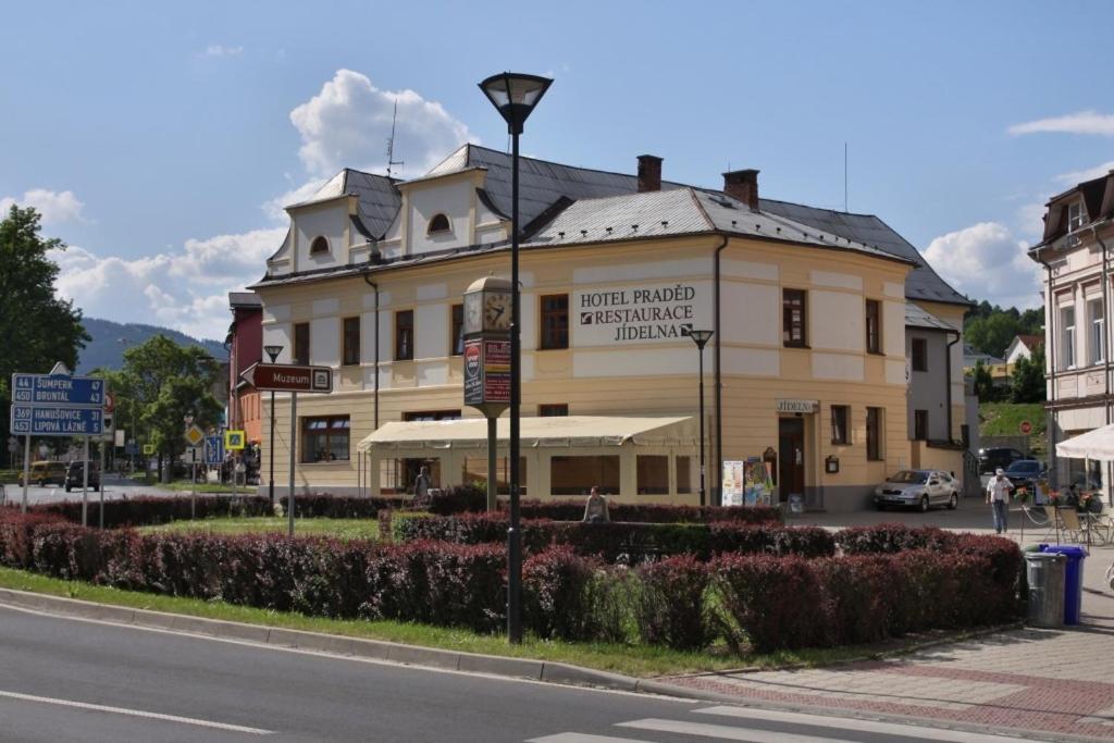 Hotel Praded Jeseník Exterior foto